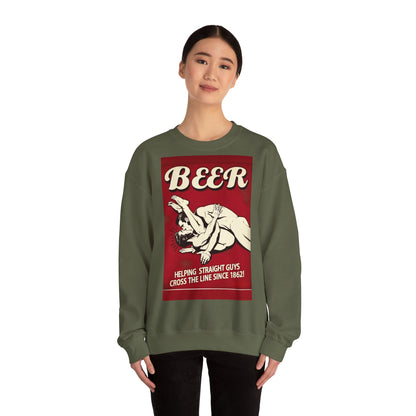 Sweatshirt – Witziges Retro Bier Sweatshirt – BEER - Helping Straight Guys Cross the Line Since 1862! Partywear Statement | True Insights Design mit Humor