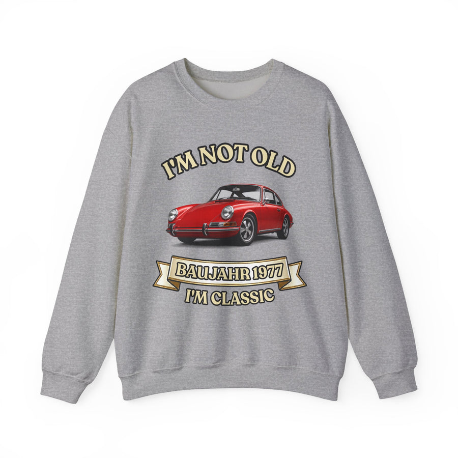 Geschenk zum 50. Geburtstag – Pullover Jahrgang 1977 mit Porsche-Motiv – Sport Grey – Vorderseite