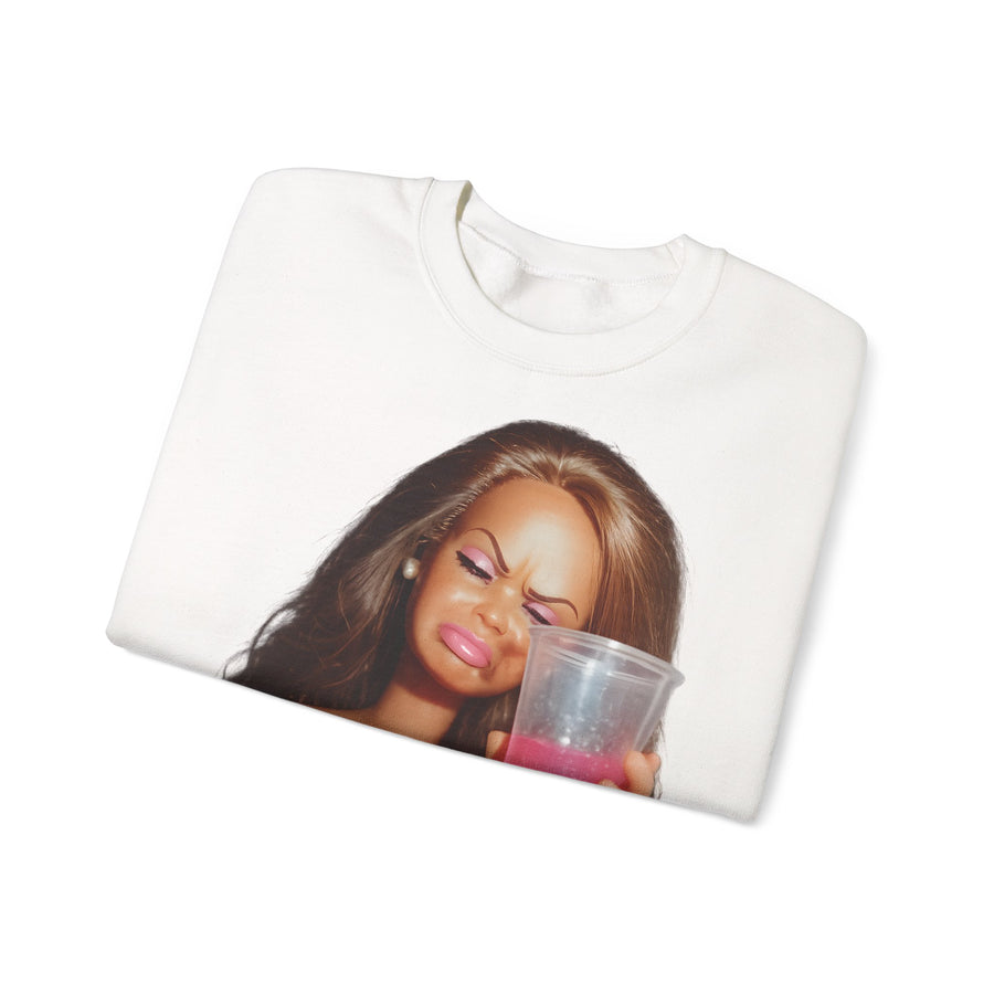 True Insights Barbicore Pullover Puppen-Meme Pink Drink Motiv als stilvolles Party-Outfit
