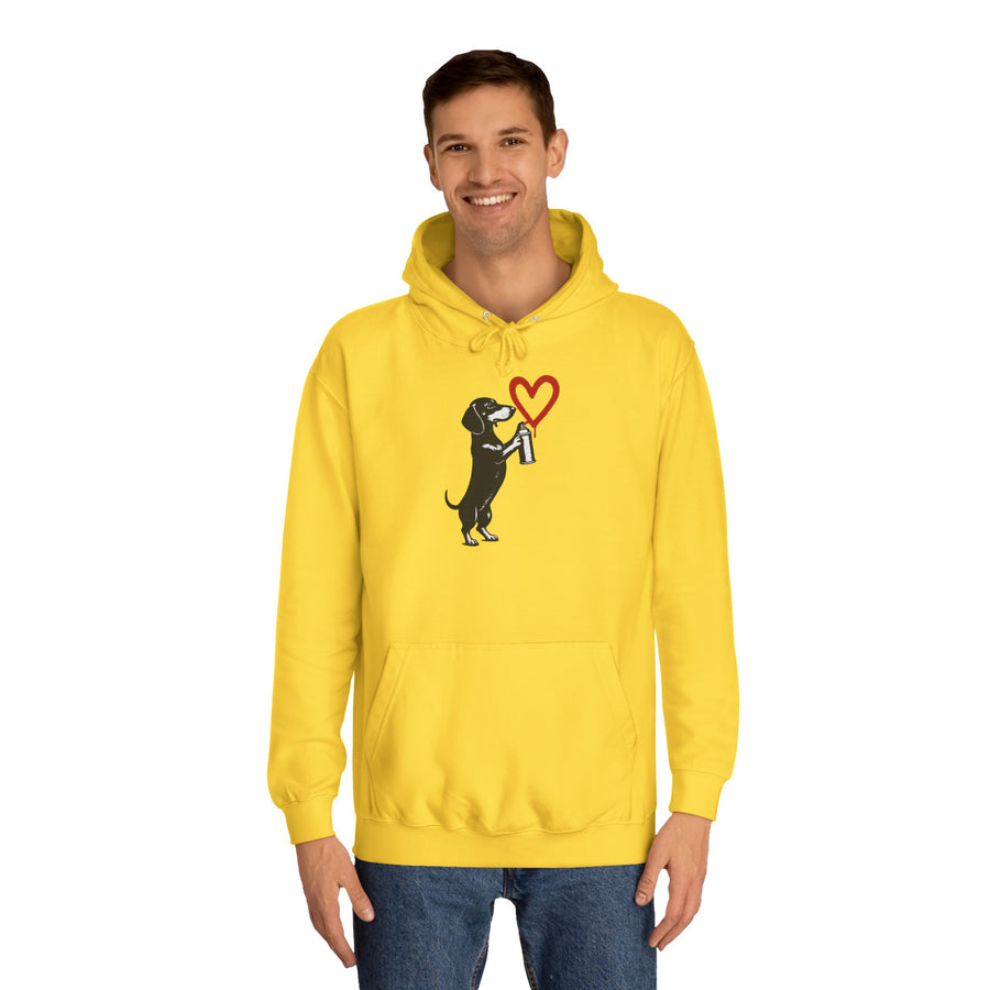 True Insights Dackel mit Sprühdose Hoodie – Street-Art-Graffiti-Motiv mit Herz