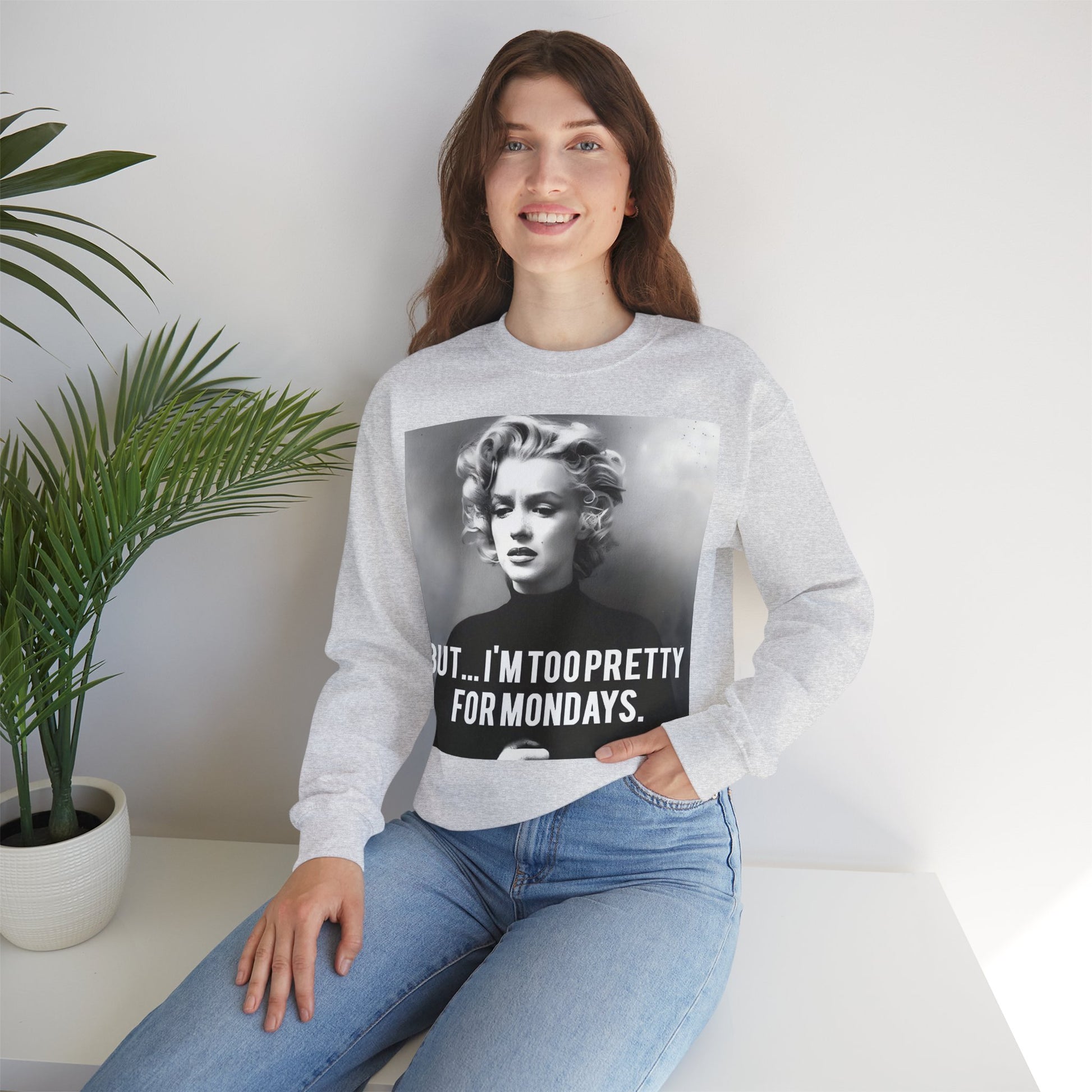 Sweatshirt – Sweatshirt – Too Pretty for Mondays – Retro Statement Pullover | True Insights Design mit Humor
