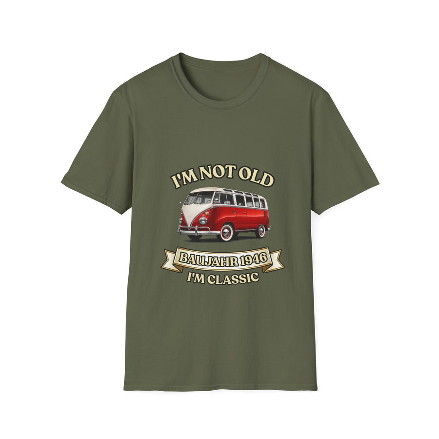 Geschenk zum 80. Geburtstag – T-Shirt Jahrgang 1946 VW Bulli – Military Green – Vorderseite