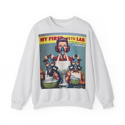 Sweatshirt – My First Meth Lab Sweatshirt | Lustiger Retro Pullover mit Satire-Print | Geschenk für Breaking Bad Fans & Dark Humor Lover | True Insights Design mit Humor