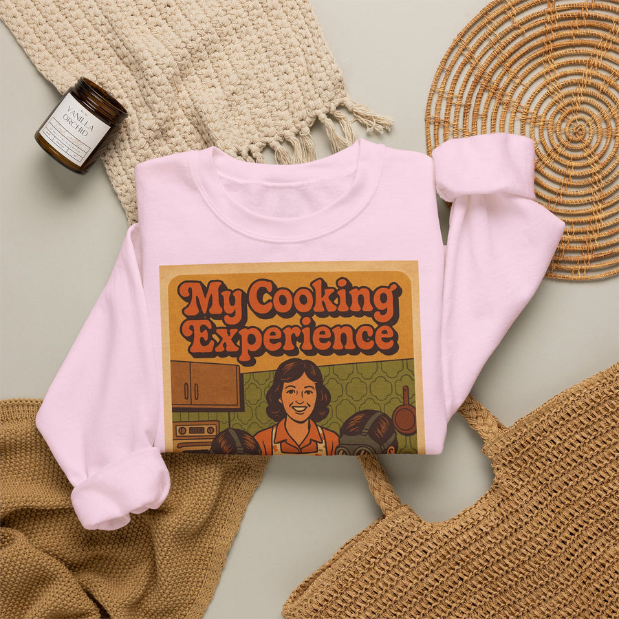 True Insights My First Cooking Experience Sweatshirt – Retro-Motiv mit Gasmasken in der Küche