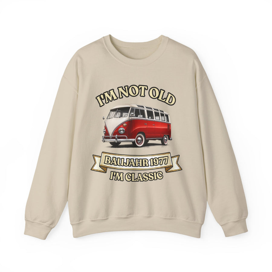 Geschenk zum 50. Geburtstag – Pullover Jahrgang 1977 VW Bulli – Sand – Vorderseite