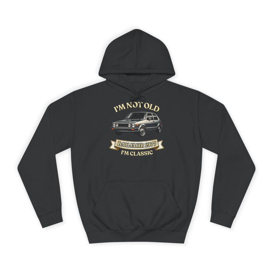 Geschenk zum 50. Geburtstag – Hoodie Jahrgang 1977 VW Golf – Jet Black – Vorderseite