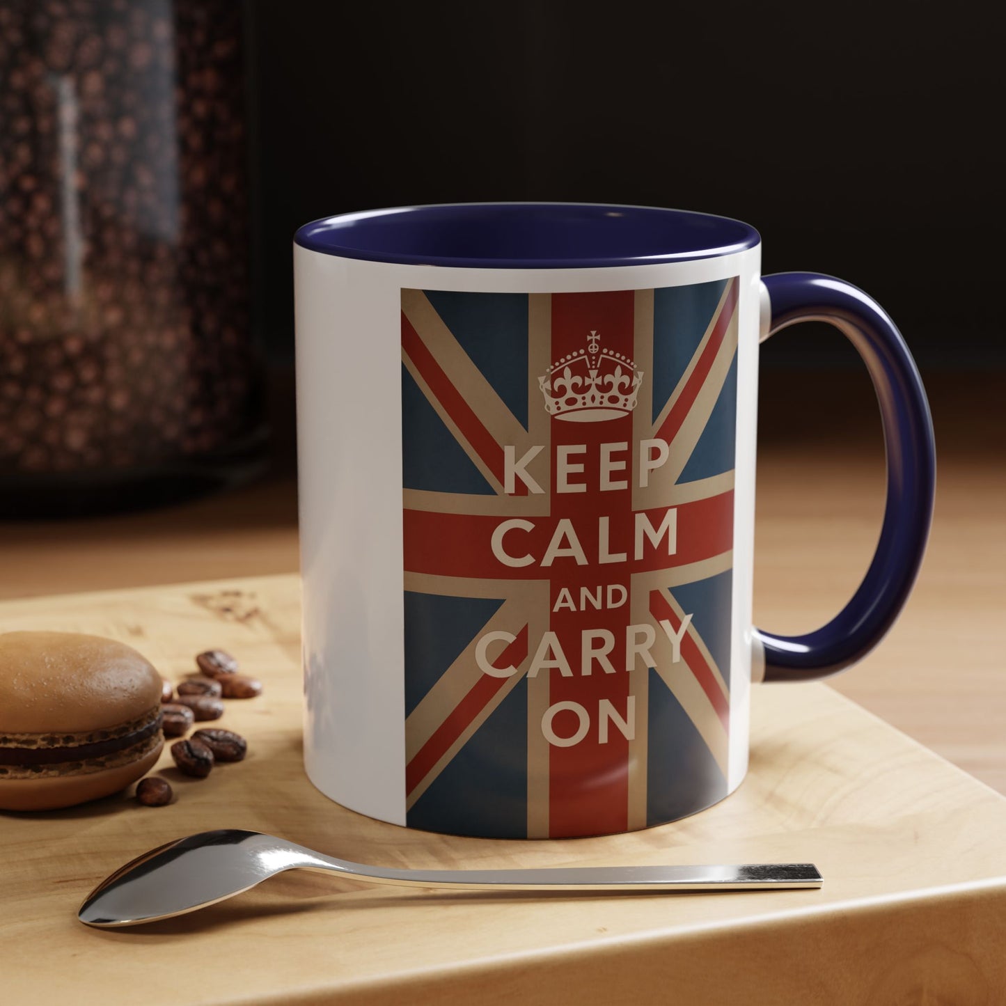 Mug Keep Calm and Carry On – Tasse Union Jack rétro British avec couronne