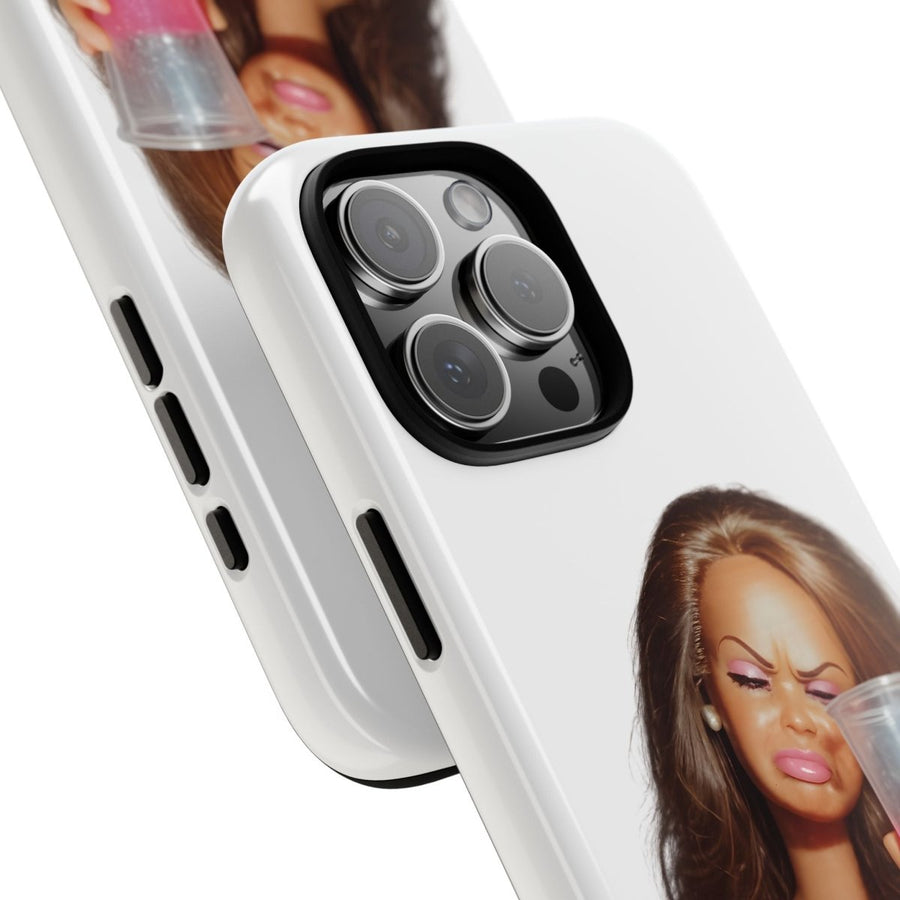 Handyhülle Pink Drink Doll – Lustiges Barbie-Meme für iPhone & Samsung