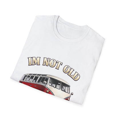 True Insights T-Shirt Vintage Campingbus Motiv Im Not Old Im Classic, Lifestyle Aufnahme