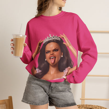 Barbicore Sweatshirt – Freches Doll-Motiv mit Tiara & Zunge raus | Pinkes Puppen-Design für Fans, Ironie & Statement-Fashion