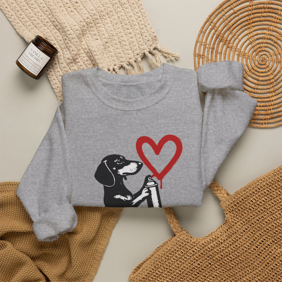 True Insights Dackel mit Sprühdose Sweatshirt – Street-Art-Graffiti-Motiv mit Herz