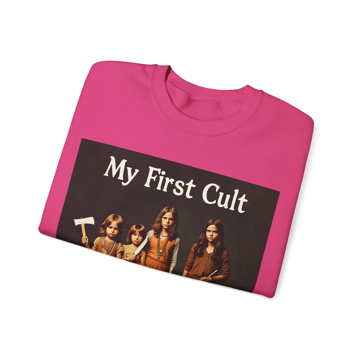 Sweatshirt – Kultig gruselig: „My First Cult“-Sweatshirt – Dark Humor für Fortgeschrittene | True Insights Design mit Humor