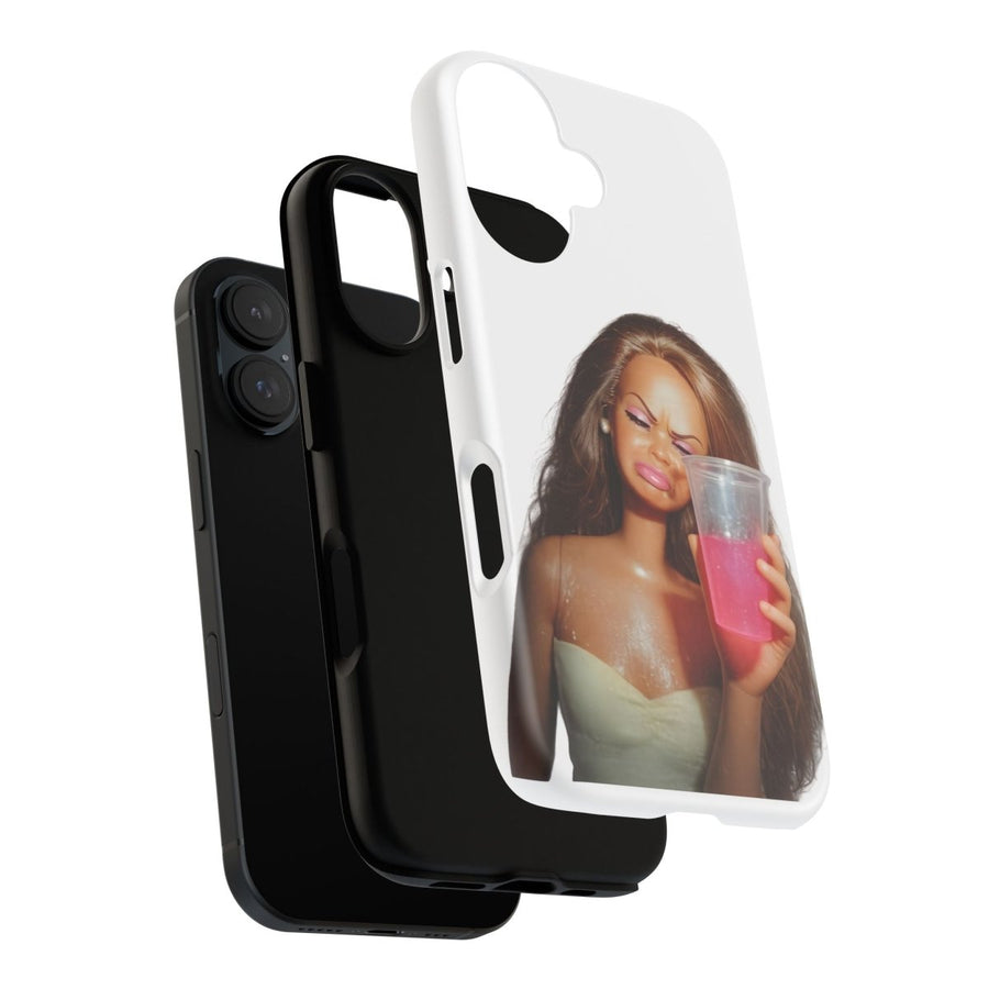 Handyhülle Pink Drink Doll – Lustiges Barbie-Meme für iPhone & Samsung