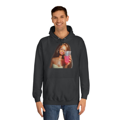 Doll Meme Barbicore Hoodie – Funny Sad Doll mit Pink Drink Kapuzenpullover für Meme-Fans & Pop-Culture-Liebhaber