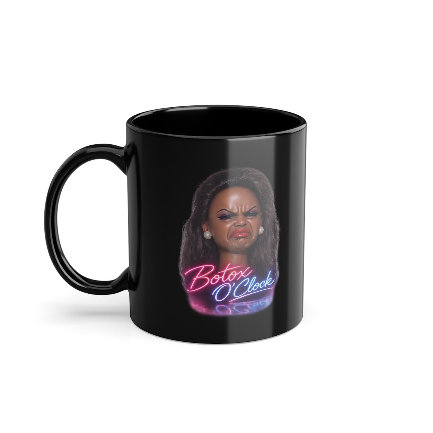Botox O'Clock Tasse Schwarz – Lustige Beauty Parodie Kaffeetasse für Schönheits-Fans & Kosmetik-Liebhaber