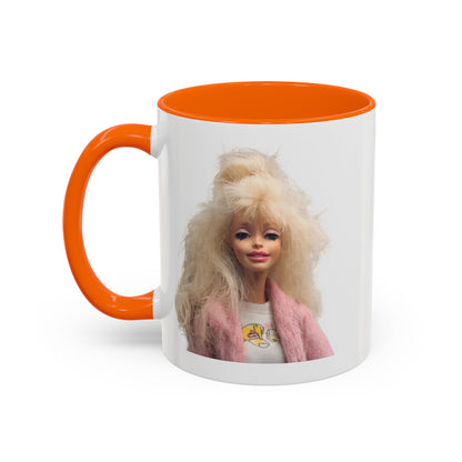 Retro 80er Puppe Tasse | Kultige Blondine mit Föhnfrisur & rosa Jacke | Kaffeebecher Geschenk für Nostalgie- & Barbie-Fans