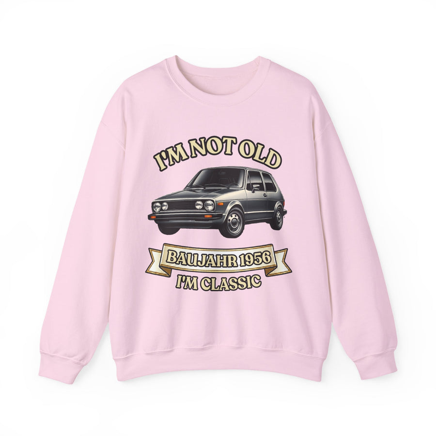 Geschenk zum 70. Geburtstag – Pullover Jahrgang 1956 VW Golf – Light Pink – Vorderseite