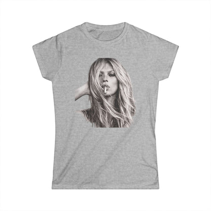 Kate Moss Damen Shirt – Ikonisches Schwar-Weiß Porträt Print, Fashion Statement T-Shirt für Trendsetter & Musikfans