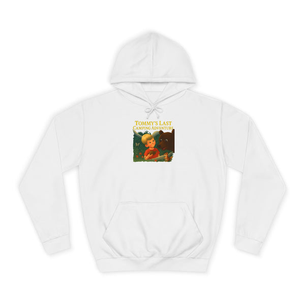 Tommy's Last Camping Adventure Hoodie – Süß trifft seltsam – Retro-Kinderbuch-Motiv