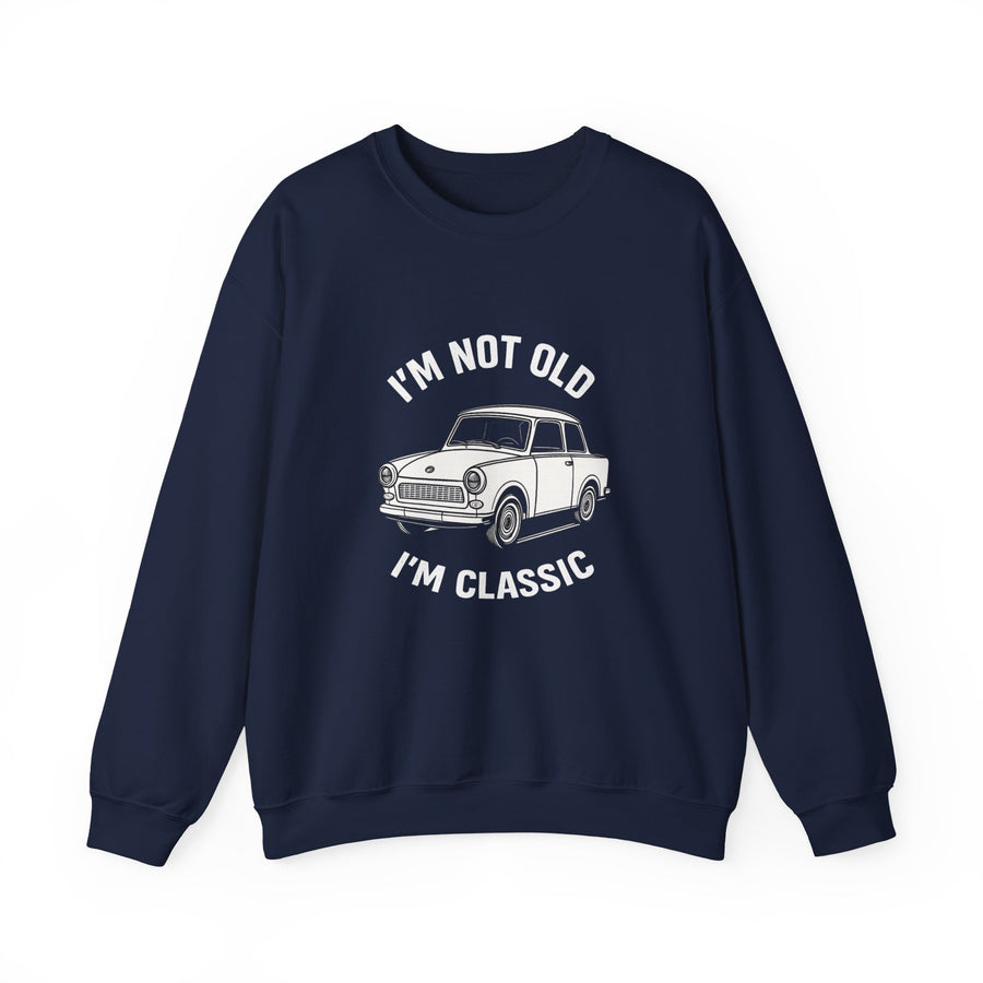 Pullover mit Trabant-Linienzeichnung-Motiv – Sweatshirt „I'm Not Old I'm Classic“ – Navy – Vorderseite