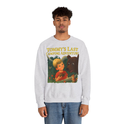 Sweatshirt – Tommy’s Last Camping Adventure Sweatshirt – Schwarzer Humor trifft Retro-Kinderbuchstil | True Insights Design mit Humor