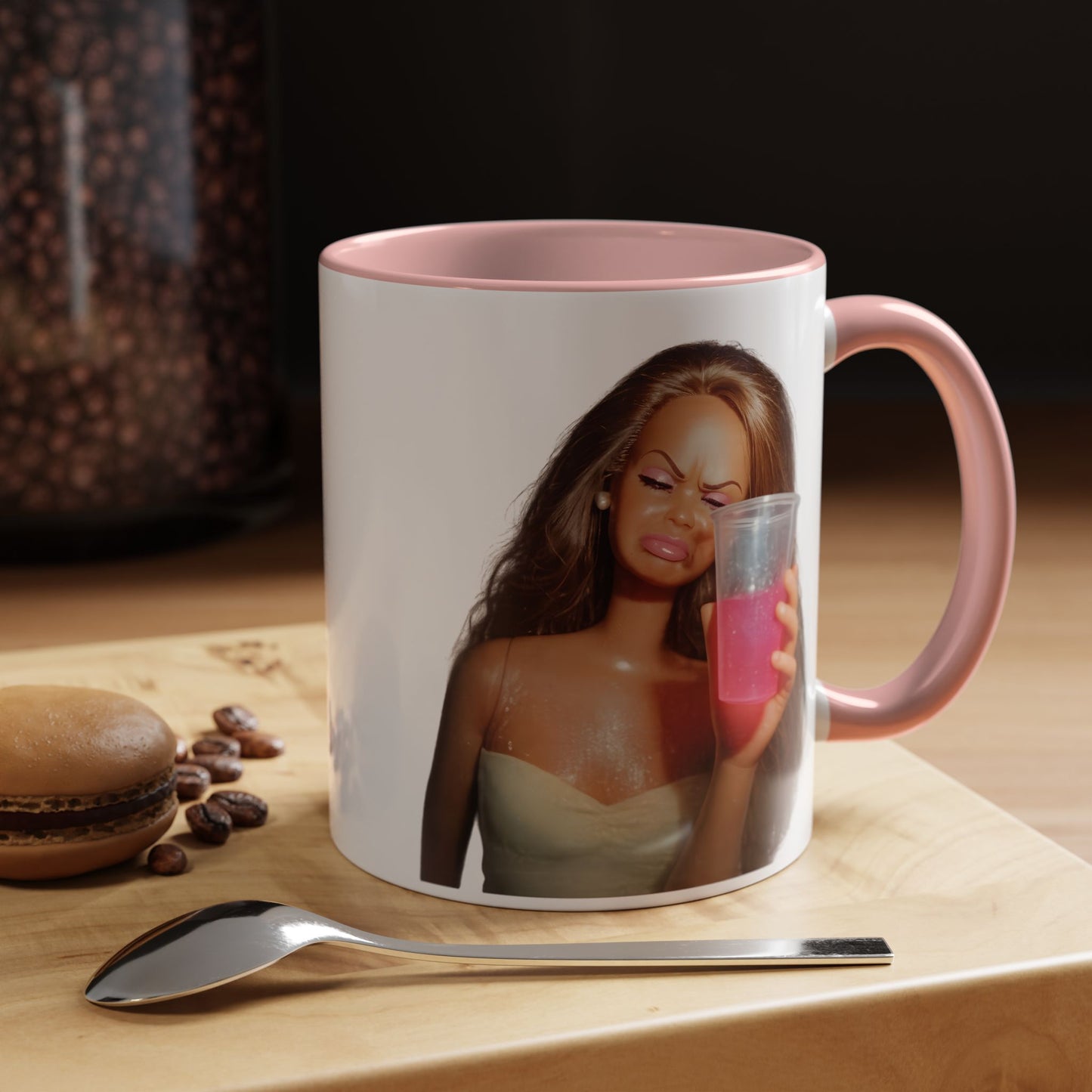 Doll Meme Barbicore Tasse | Lustiger Puppen Pink Drink Kaffeebecher | Meme Geschenk für Frauen & Beste Freundin