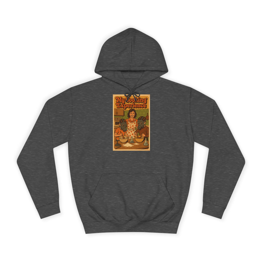 My First Cooking Experience Hoodie – Retro-Motiv mit Gasmasken in der Küche