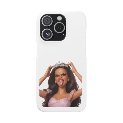 Barbicore Handyhülle – Frecher Beauty Queen Look mit Tiara & Zunge raus | Pink Puppen-Style Case für Fashion-Fans