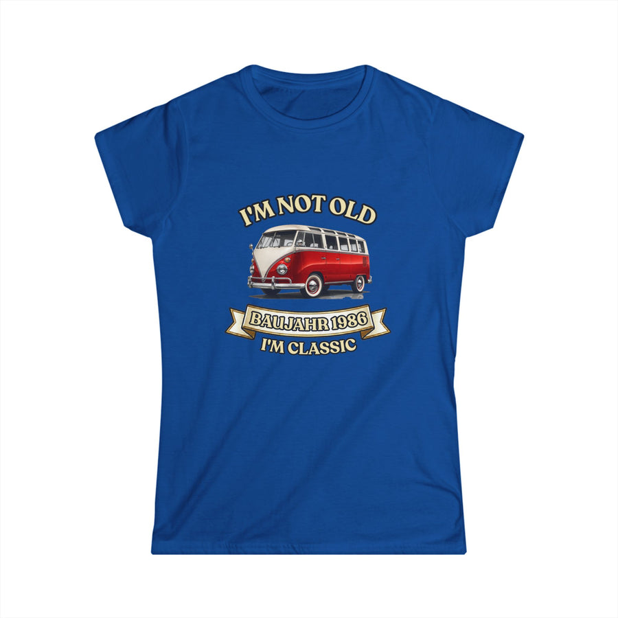 True Insights Damen Shirt Baujahr 1986 I'm Not Old I'm Classic Vintage Bus in Royalblau, Geschenkidee