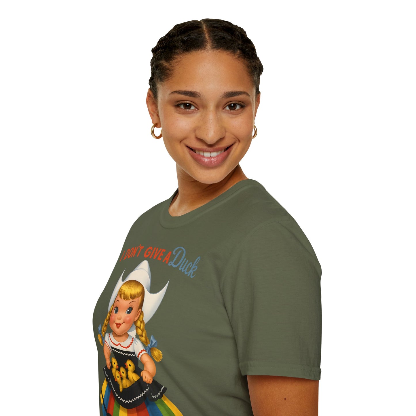 "I Don't Give a Duck | Nostalgisches Vintage-Mädchen mit Küken – Humorvoll & Originell" – Freches Satire-Design für mutige Statements | True Insights