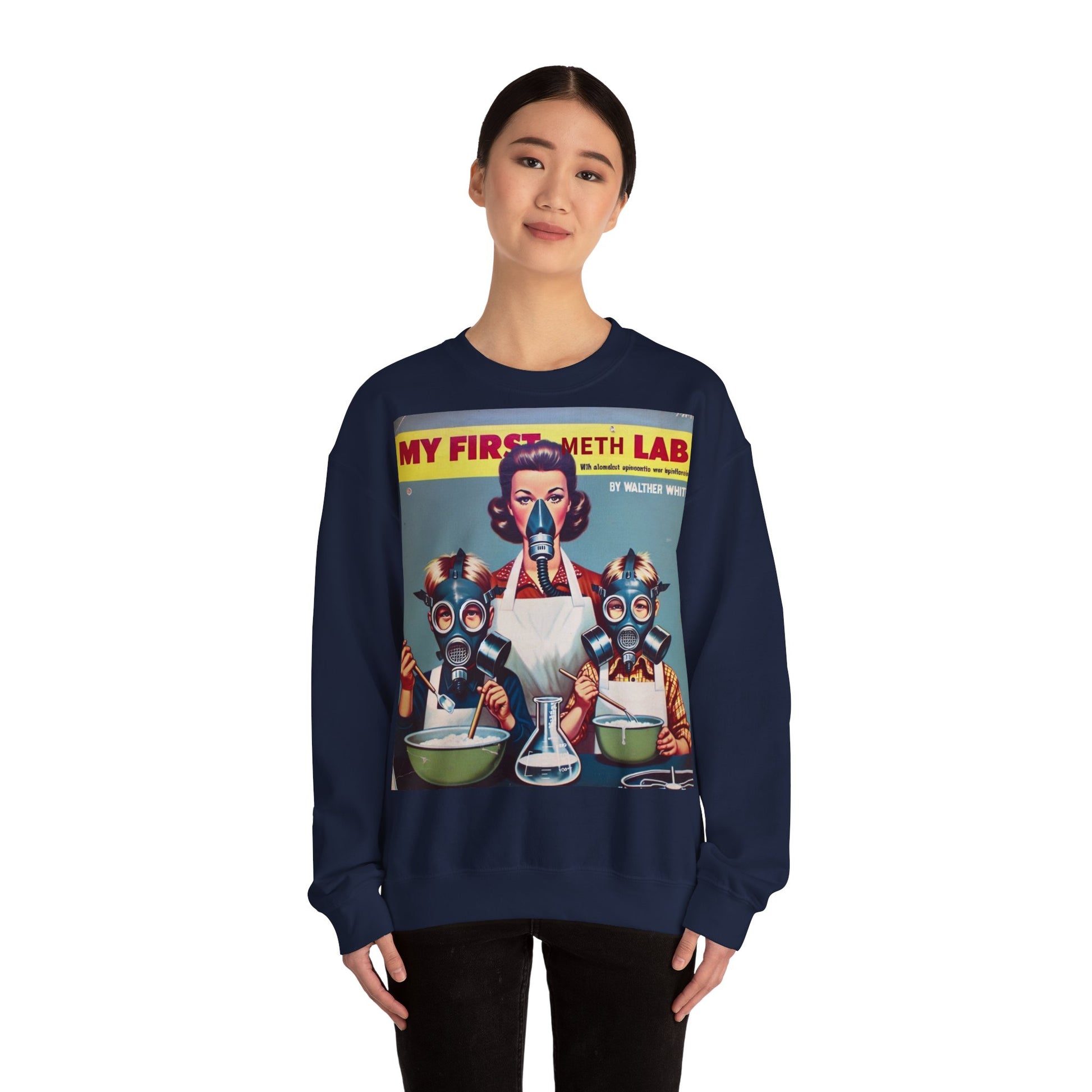 Sweatshirt – My First Meth Lab Sweatshirt | Lustiger Retro Pullover mit Satire-Print | Geschenk für Breaking Bad Fans & Dark Humor Lover | True Insights Design mit Humor