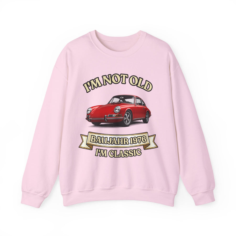 True Insights Geschenk zum 50. Geburtstag – Pullover Jahrgang 1976 mit Porsche-Motiv | Sweatshirt in Light Pink