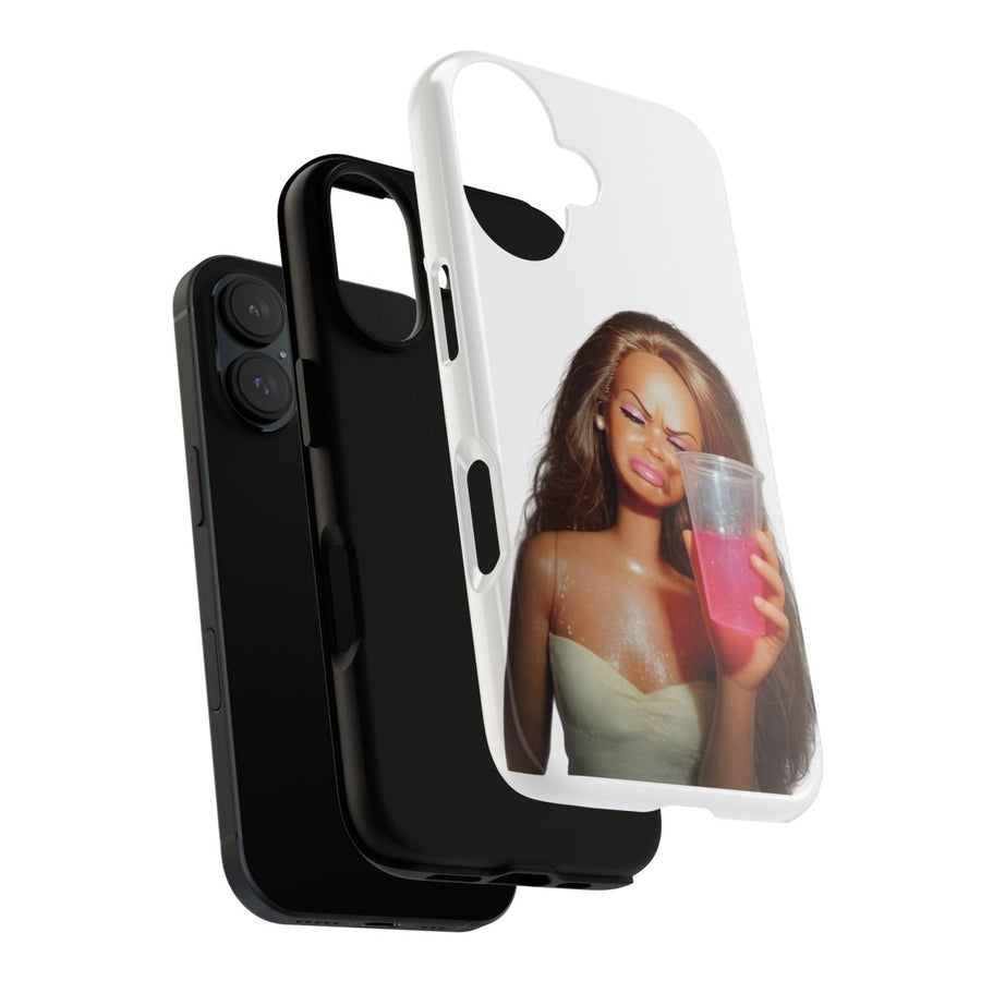 Handyhülle Pink Drink Doll – Lustiges Barbie-Meme für iPhone & Samsung