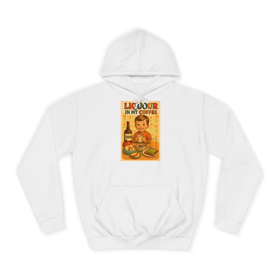 Kaffee Hoodie „Liquor in My Coffee“ – Retro-Humor für Kaffeetrinker – Arctic White – Vorderseite