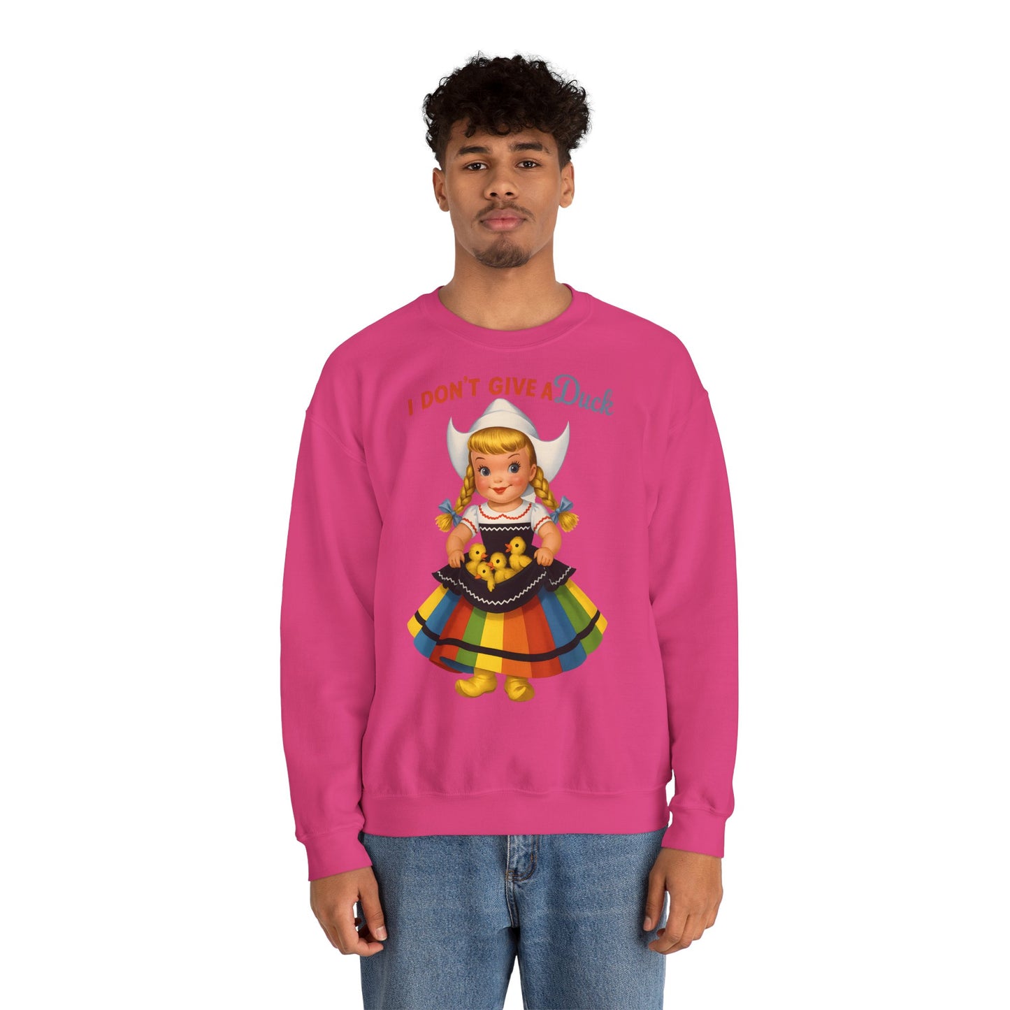 Sweatshirt – I Don't Give a Duck | Nostalgisches Vintage-Mädchen mit Küken – Humorvoll & Originell | True Insights Design mit Humor