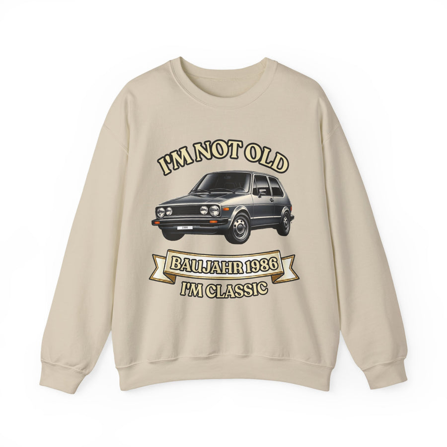 Geschenk zum 40. Geburtstag – Pullover Jahrgang 1986 VW Golf – Sand – Vorderseite