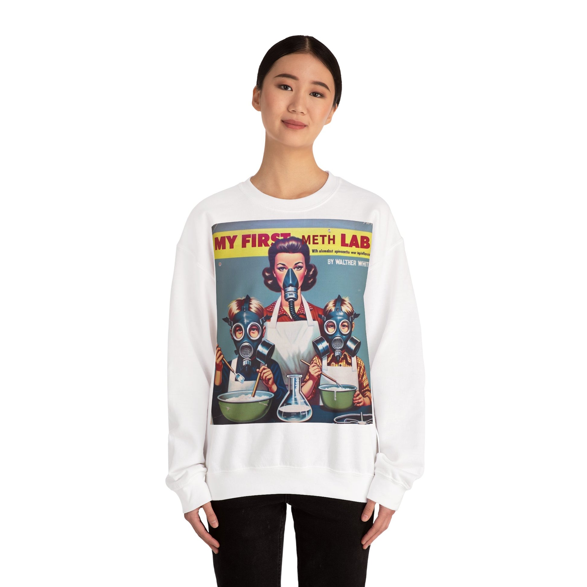 Sweatshirt – My First Meth Lab Sweatshirt | Lustiger Retro Pullover mit Satire-Print | Geschenk für Breaking Bad Fans & Dark Humor Lover | True Insights Design mit Humor