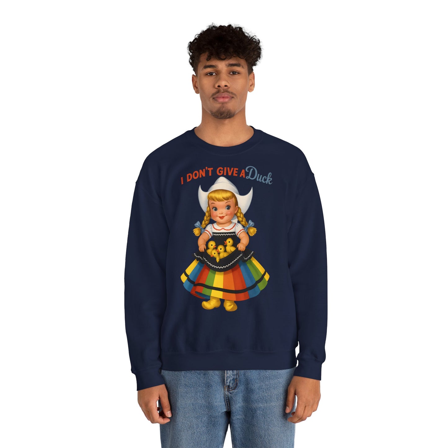 Sweatshirt – I Don't Give a Duck | Nostalgisches Vintage-Mädchen mit Küken – Humorvoll & Originell | True Insights Design mit Humor