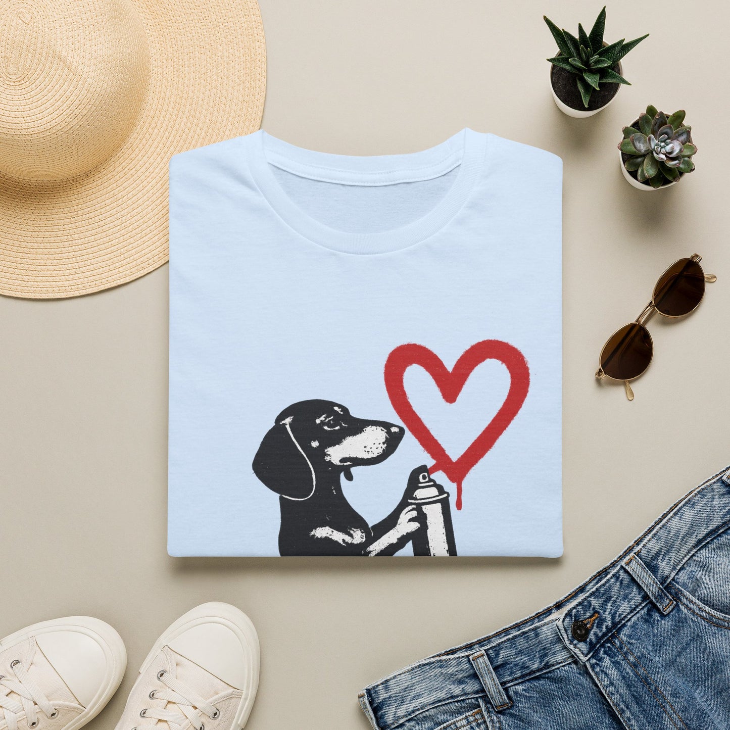 Dackel mit Sprühdose Herz T-Shirt Unisex – Street Art Graffiti Hund Motiv, perfektes Geschenk für Dackelliebhaber & Valentinstag