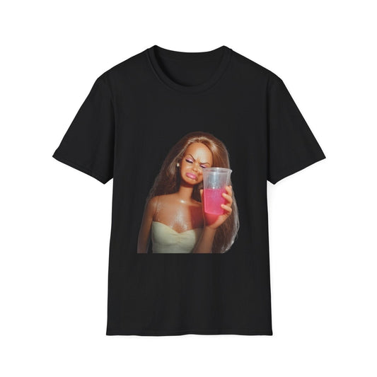 Party Doll T-Shirt – Lustiges Party Shirt