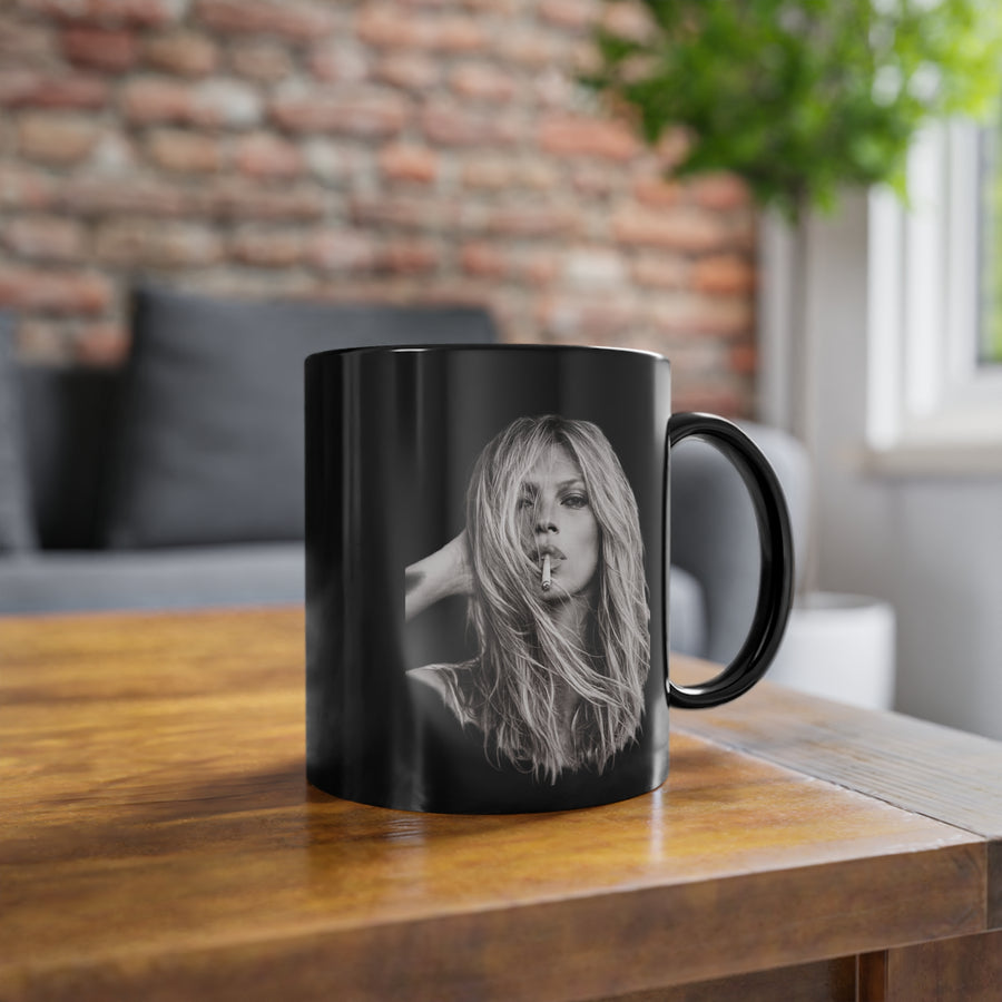 Mug Kate Moss Noir – Portrait Iconique Noir & Blanc Cadeau Fan Style Rétro Fashion