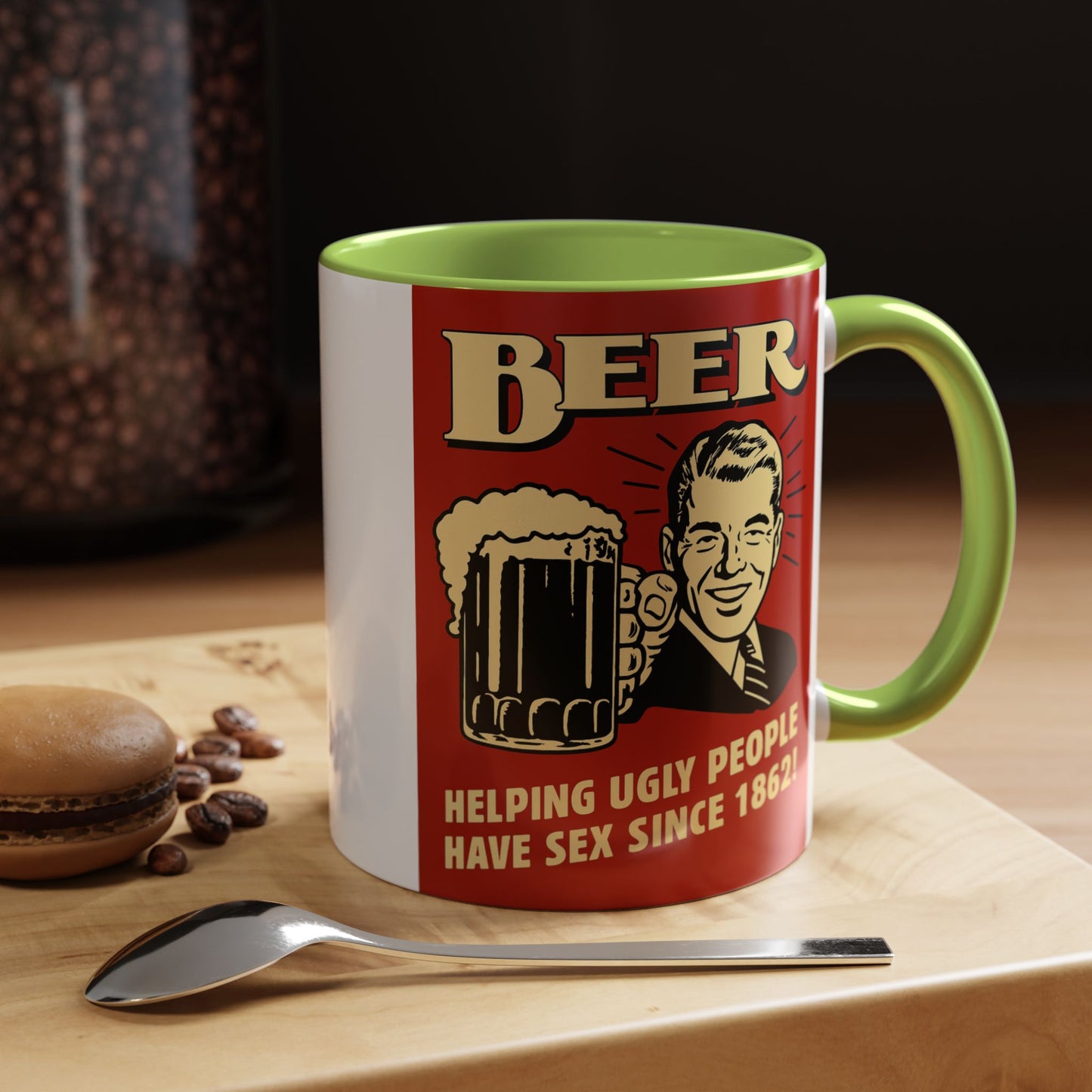 Bunte Tasse "BEER - Helping Ugly People" | Lustige Retro Bier Kaffeetasse | Vintage Geschenk für Bierliebhaber & Partyfans