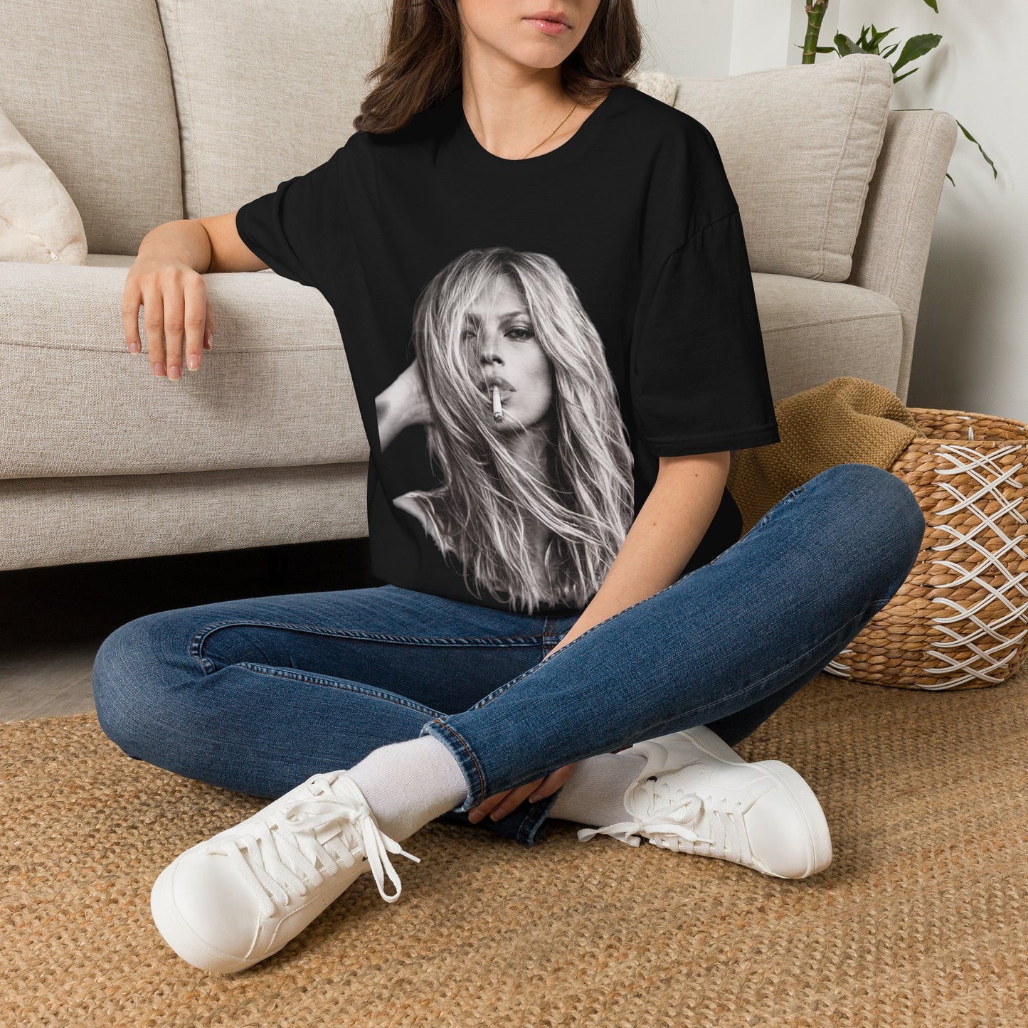 Kate Moss T-Shirt Unisex – Ikonisches Schwarz-Weiß Porträt Print, Fashion Kult Statement Shirt für Fans