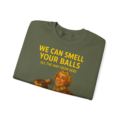 Sweatshirt – Vintage Sweatshirt – „We Can Smell Your Balls“ im Spioninnen-Stil | True Insights Design mit Humor