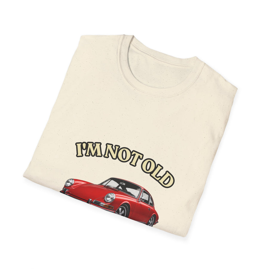 True Insights T-Shirt Baujahr 1986 Classic Sportwagen Motiv Nahaufnahme im Lifestyle