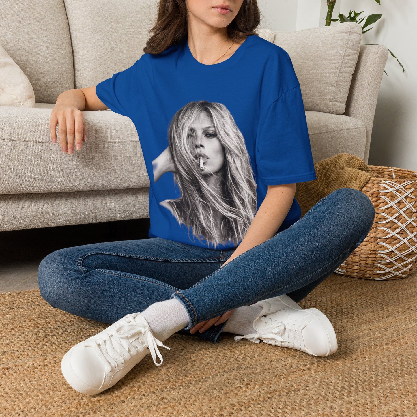Kate Moss T-Shirt Unisex – Ikonisches Schwarz-Weiß Porträt Print, Fashion Kult Statement Shirt für Fans