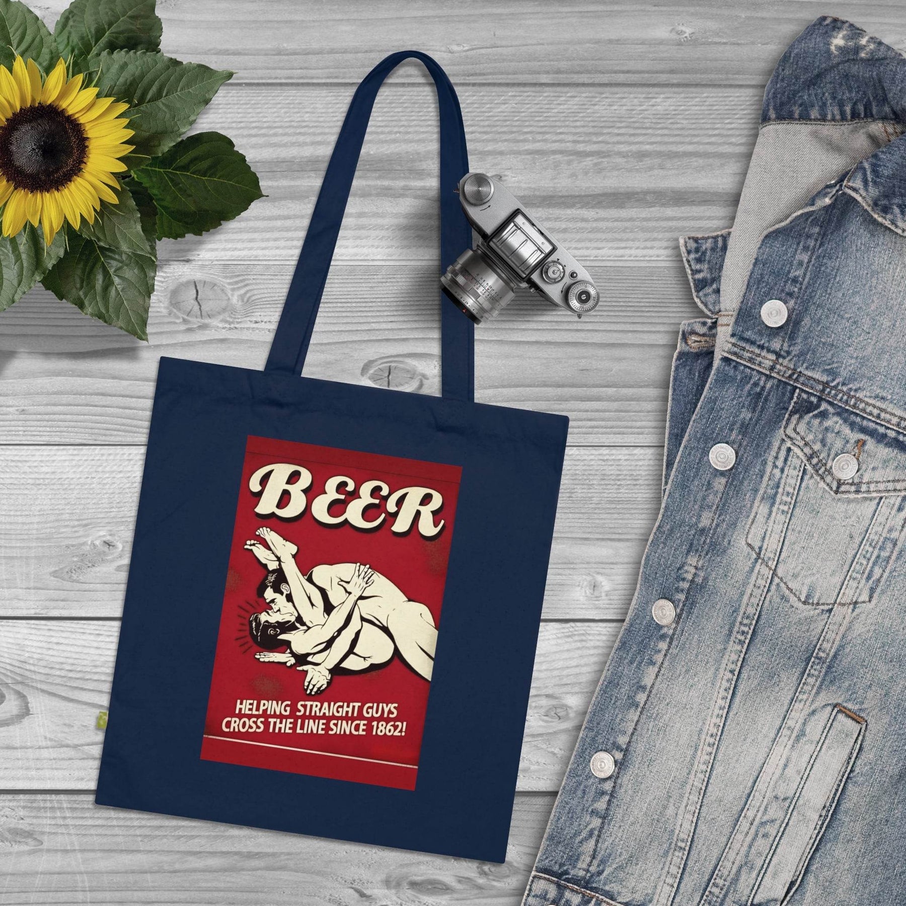 Beer Meme Totebag – Helping Straight Guys Since 1862 | Freche Retro-Canvas-Tasche-Bags-True Insights