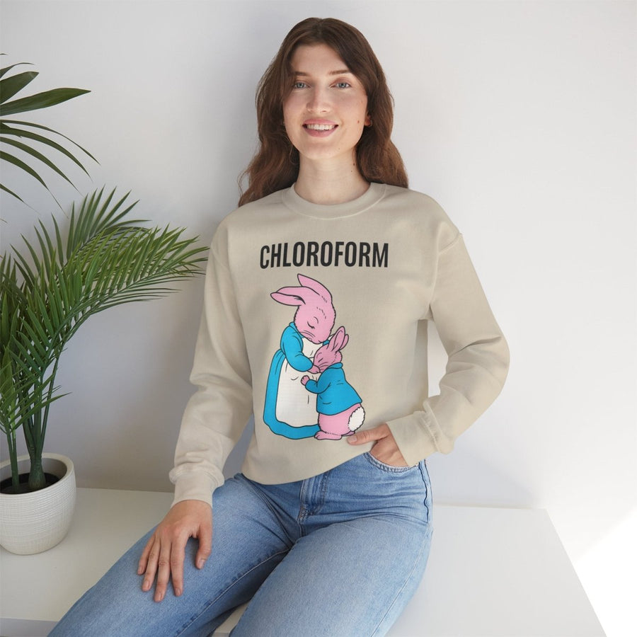 „CHLOROFORM“ – Retro-Sweatshirt mit Hasen und bösem Twist – Freches Satire-Design für mutige Statements | True Insights