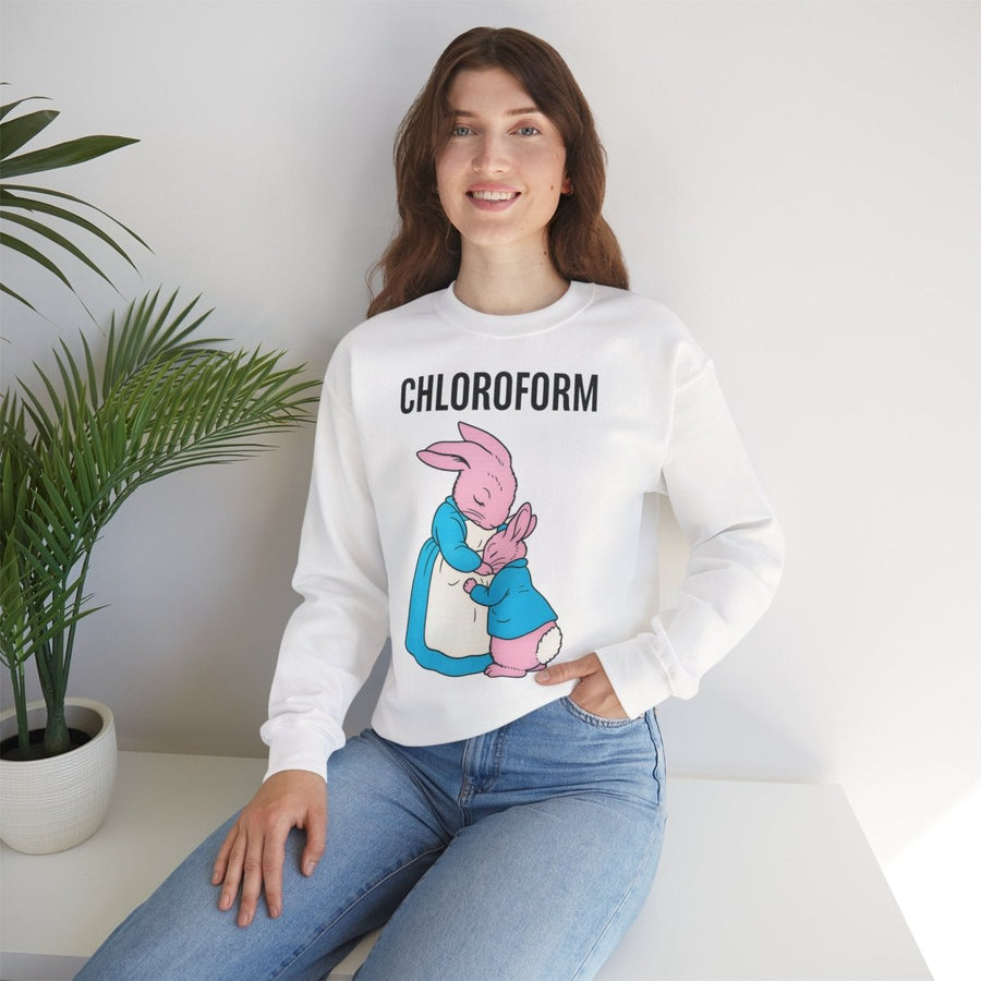 „CHLOROFORM“ – Retro-Sweatshirt mit Hasen und bösem Twist – Freches Satire-Design für mutige Statements | True Insights