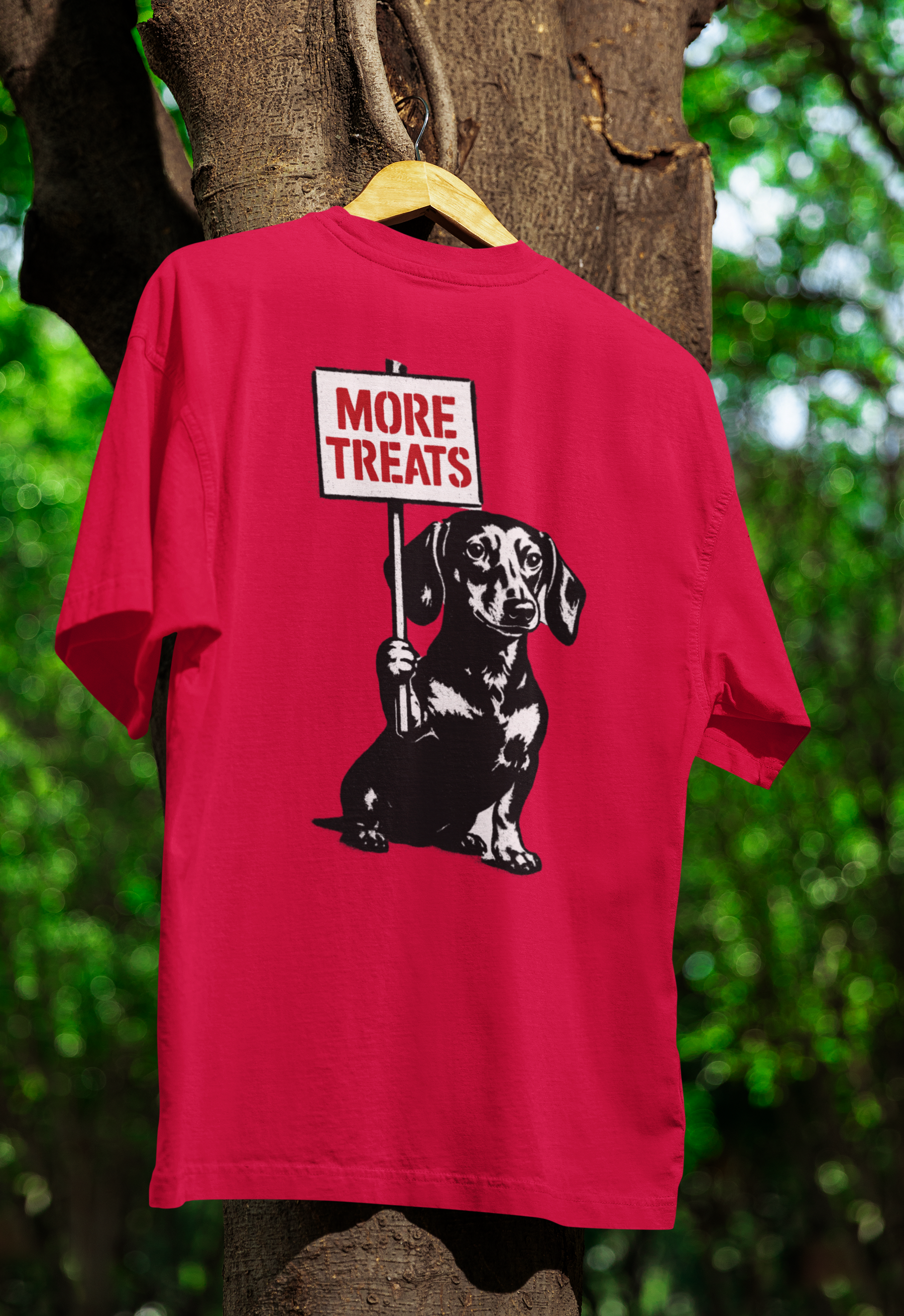 Dackel „More Treats“ – Street-Art T-Shirt mit Humor-T-Shirt-True Insights